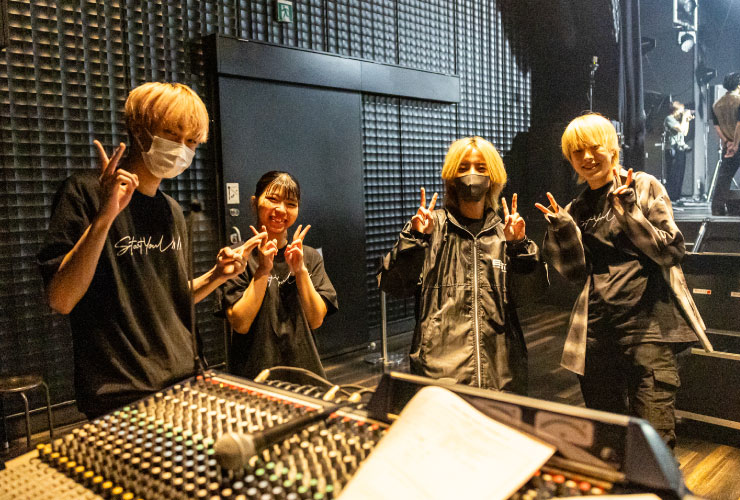 CHECK 03